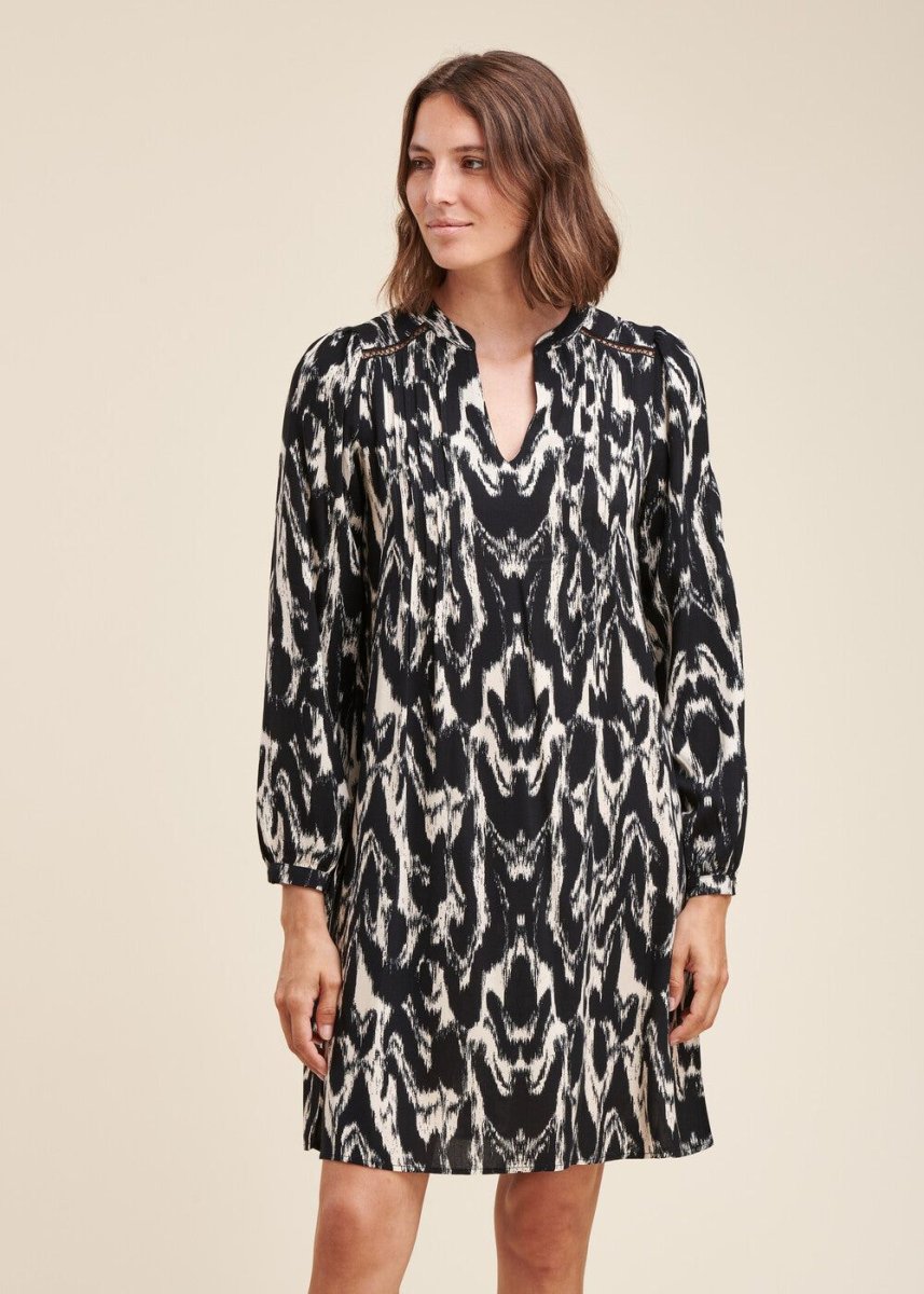 Robe courte à imprimé tachiste en viscose Ecovero – Image 7